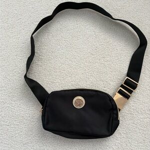 Lilly Pulitzer Jeanie Belt Bag